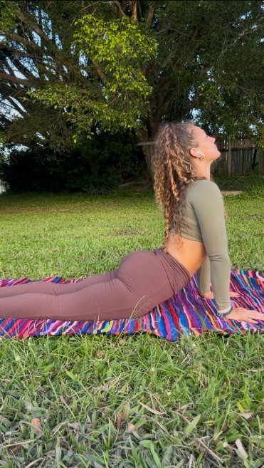 Dynamic vs. Static Stretching: When to Use Each (Without Feeling Like a Human Pretzel